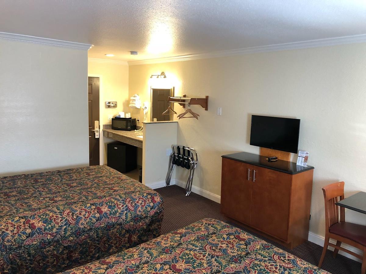Thunderbird Motel Seaside Bagian luar foto