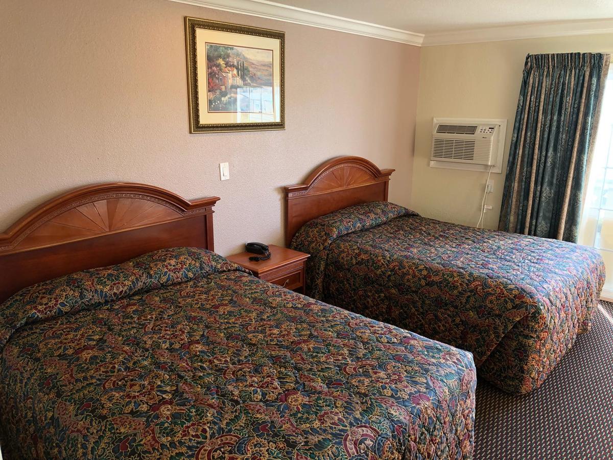 Thunderbird Motel Seaside Bagian luar foto