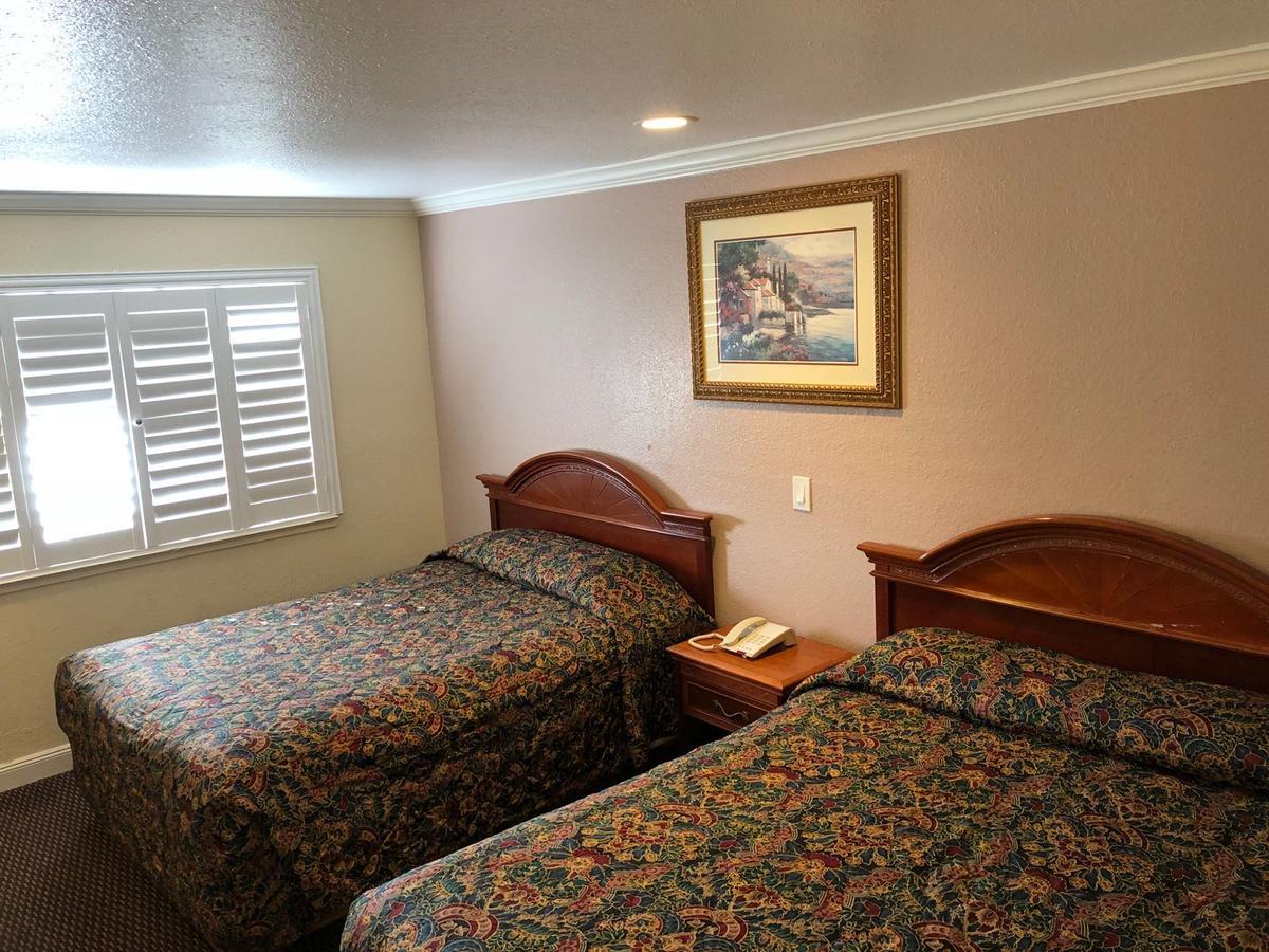 Thunderbird Motel Seaside Bagian luar foto